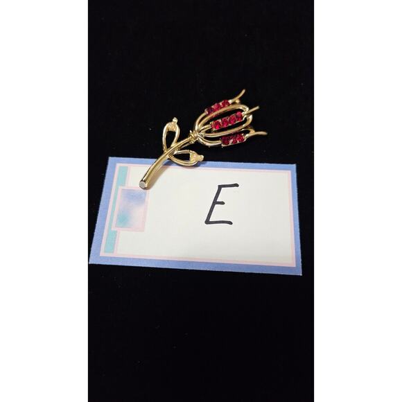 Christmas Red Brooches and Earring Fashion Jewelry - Picture 6 of 7